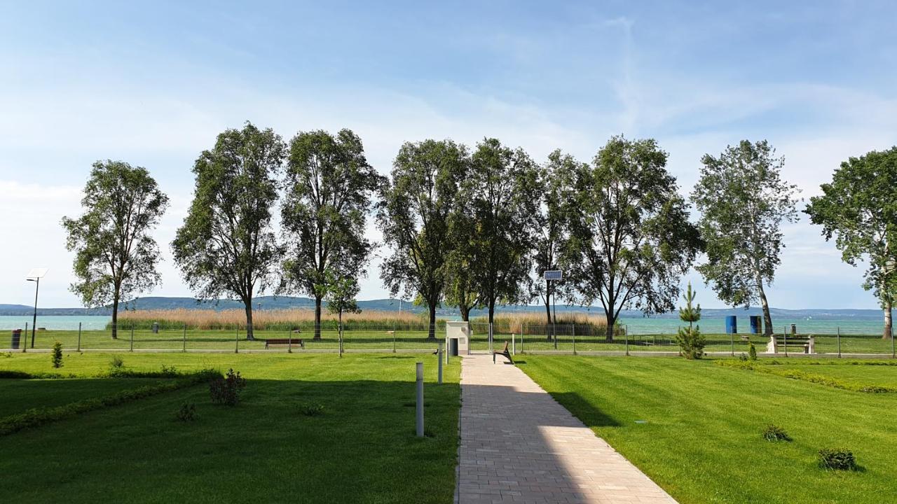 Lelle Resort B21 Balatonlelle Dış mekan fotoğraf