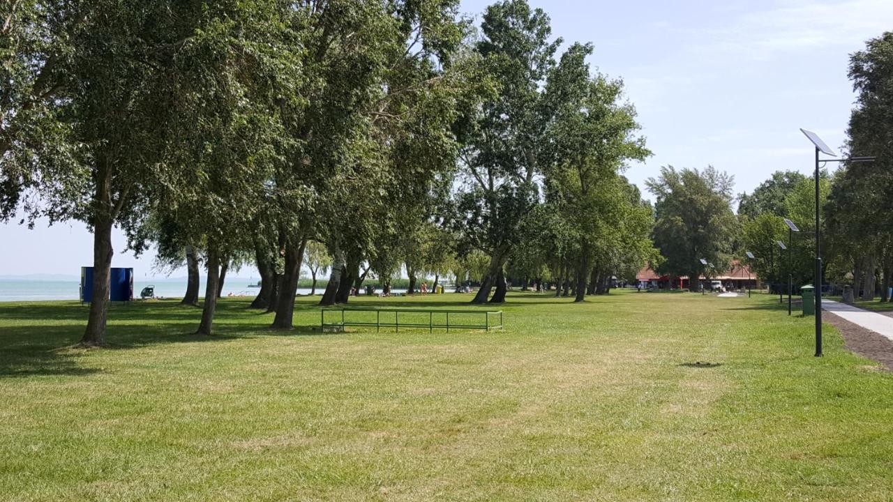 Lelle Resort B21 Balatonlelle Dış mekan fotoğraf