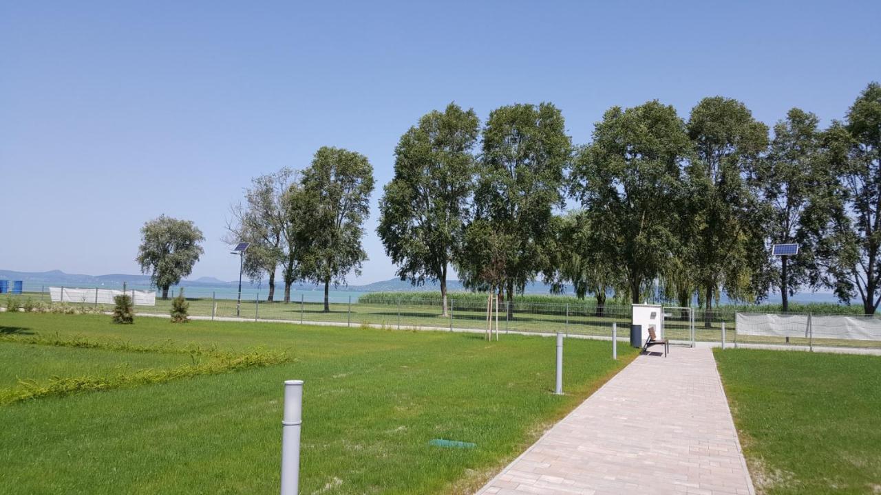 Lelle Resort B21 Balatonlelle Dış mekan fotoğraf