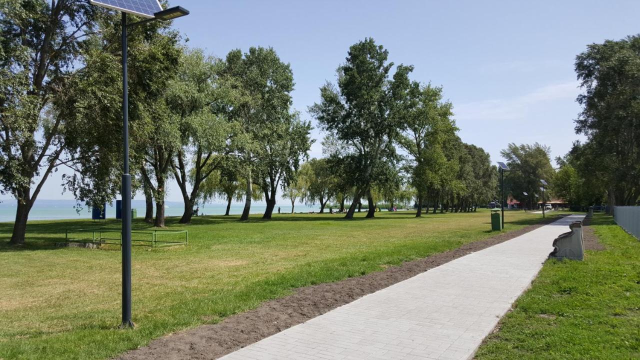 Lelle Resort B21 Balatonlelle Dış mekan fotoğraf